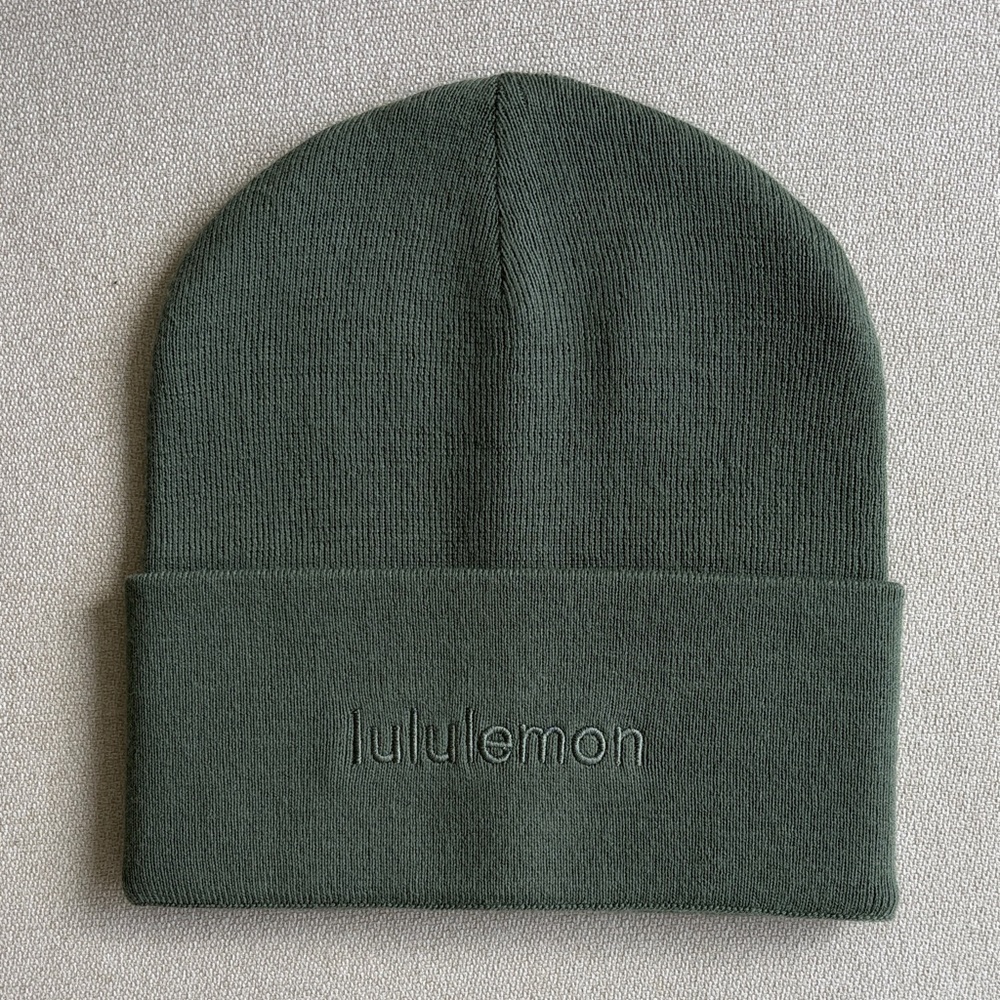 lululemon athletica beanie
